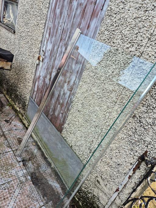 Buy & Sell Dentons Green Saint Helens - Photos for SHOWER SCREEN