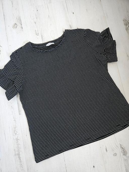 Buy & Sell Weston Point Halton - Photos for Size 12 MATALAN striped frill sleeve top