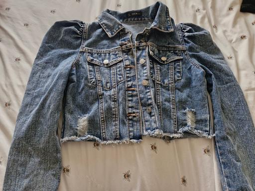 Buy & Sell Kingstanding Birmingham - Photos for ladies small denim Cropped puff sleeved jacke