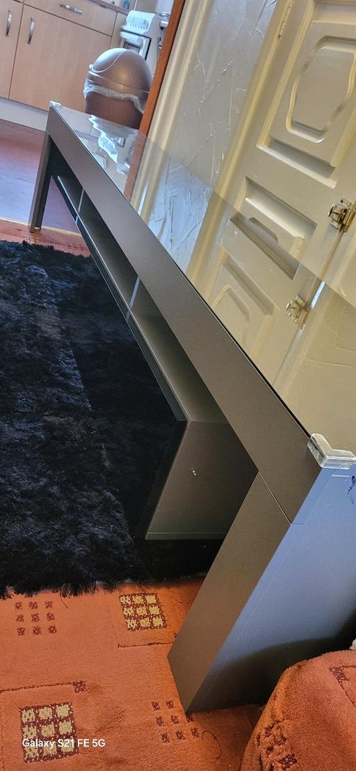Buy & Sell Pelsall Walsall - Photos for T.V UNIT IN A GLOSSY GREY BLACK GLASS DOOR 