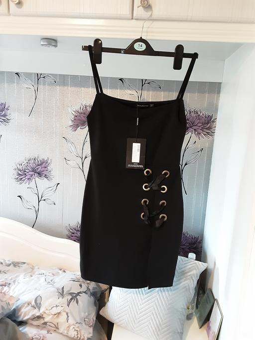 Buy & Sell Rainstorth Rotherham - Photos for Ladies Prettylittlething Dress