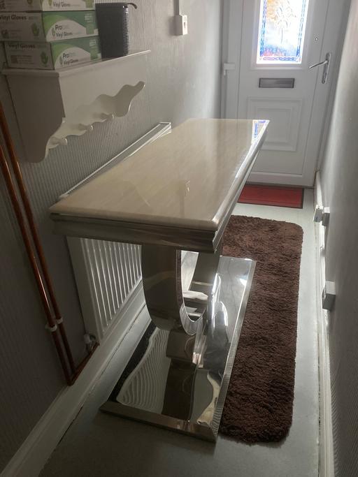Buy & Sell Kettering North Northamptonshire - Photos for Stunning console table with marble top