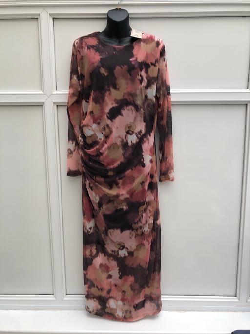 Buy & Sell Cradley Heath Sandwell - Photos for (Size 16) NEW DRESS