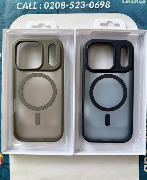 Buy & Sell Highams Park East London - Photos for iPhone 17 Series Blue and Grey MagSafe Cases