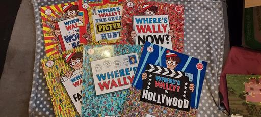 Buy & Sell Oldbury Sandwell - Photos for 6x wheres walley books