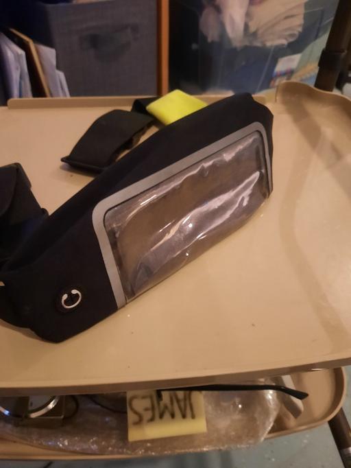 Buy & Sell Bermondsey South East London - Photos for mobile phone holder