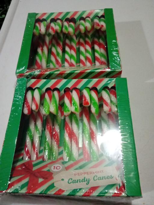 Buy & Sell Horncastle East Lindsey - Photos for 2 boxes of CANDY canes