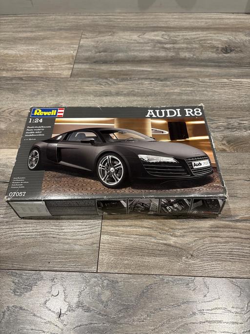further learning Becontree East London - Photos for Audi R8 model kit