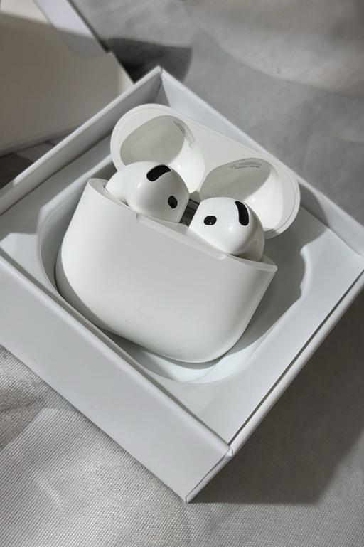 Buy & Sell Bracknell Bracknell Forest - Photos for AirPods 4 ANC