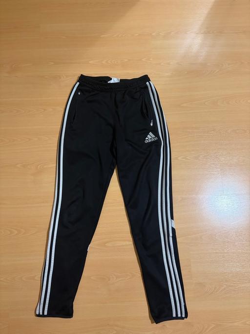 Buy & Sell Finsbury Park North London - Photos for Adidas football sportswear tracksuit