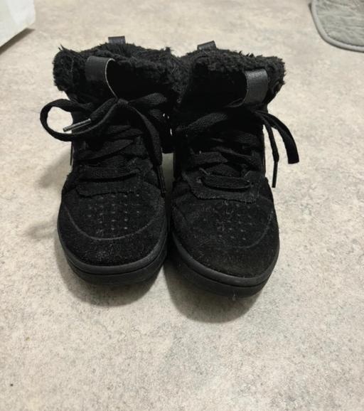 Buy & Sell Ladmanlow High Peak - Photos for black nike high tops