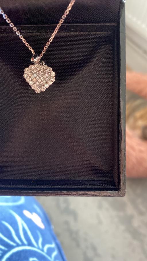 Buy & Sell Church Langley Harlow - Photos for 14 ct white gold and diamonds heart pendant