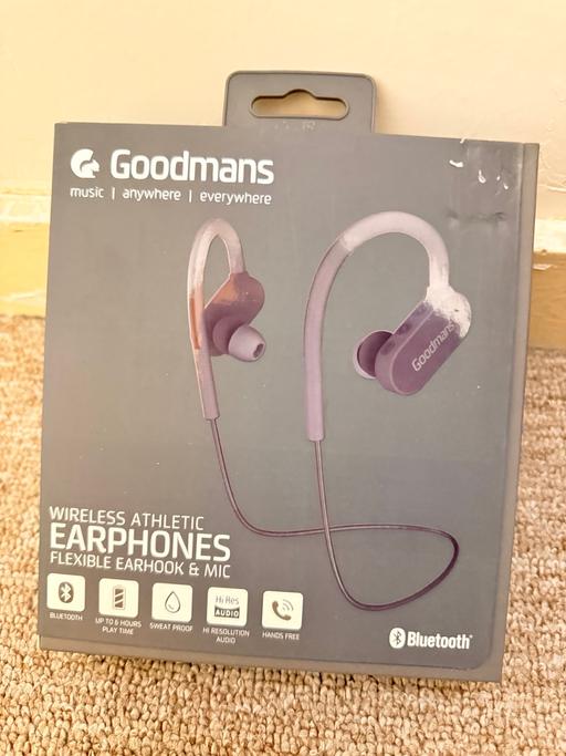 Buy & Sell Walsall Town Centre Walsall - Photos for Wireless athletic flexible earphones & mic