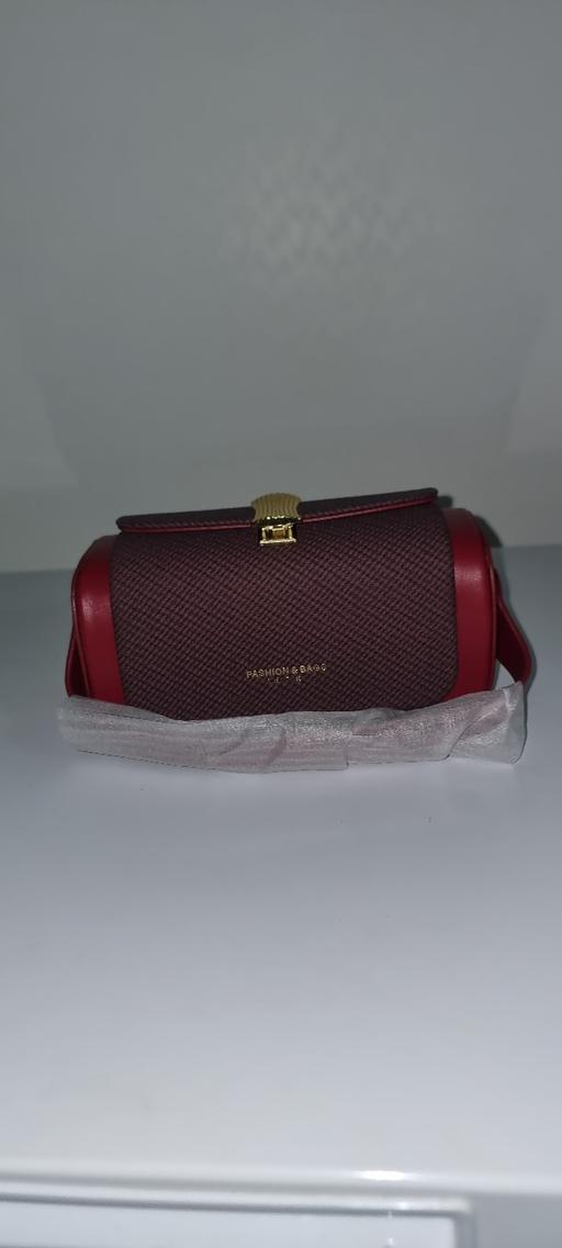 Buy & Sell Forestdale South East London - Photos for Women's Box-Shaped Crossbody Bag