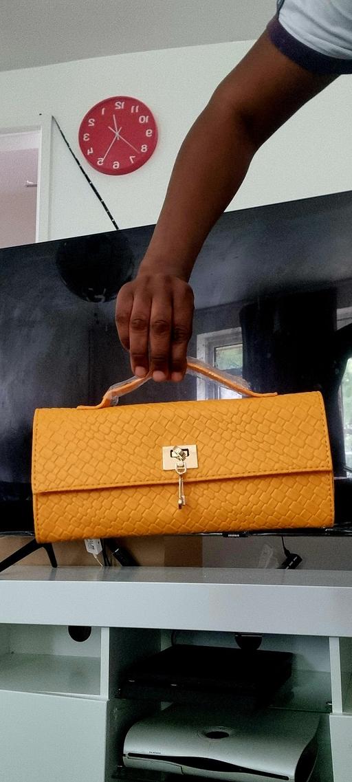 Buy & Sell Forestdale South East London - Photos for women handle bag