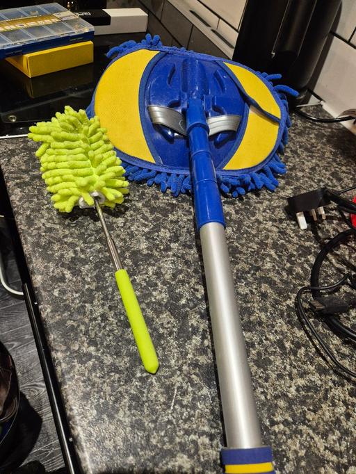 Buy & Sell Park Hill Sheffield - Photos for extendable dusters