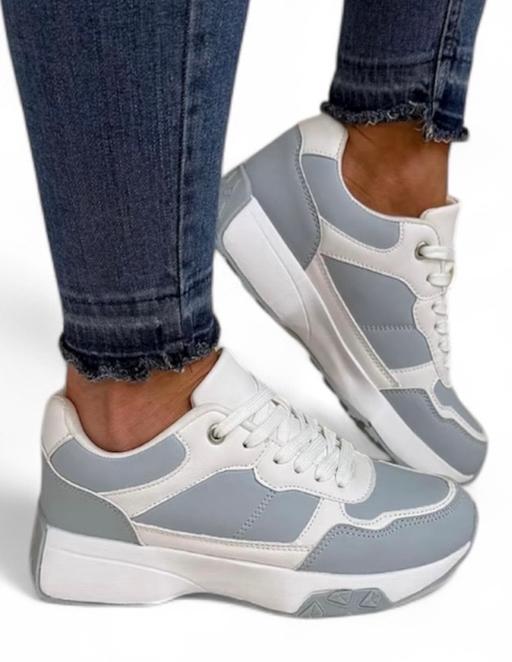 Buy & Sell Shirley Solihull - Photos for Brand new trainers