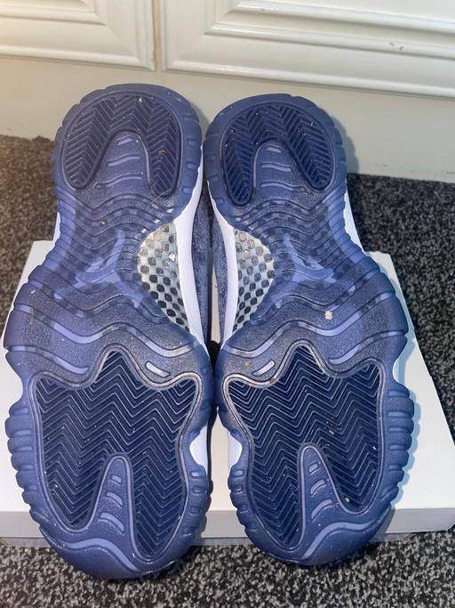 Buy & Sell Laindon Basildon - Photos for Air Jordan retro 11 blue velvet UK 4