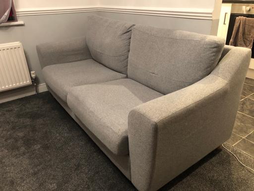 Buy & Sell Turnford Broxbourne - Photos for Wayfair 3 seater sofa