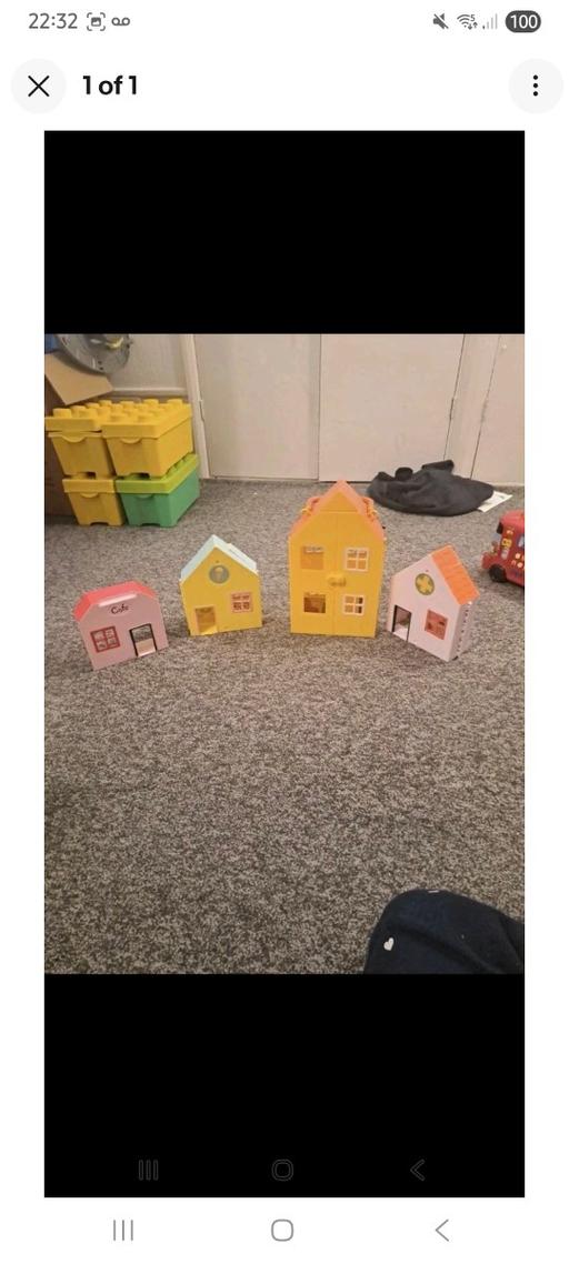 Buy & Sell Fareham Hampshire - Photos for 4 x peppa pig fold in houses