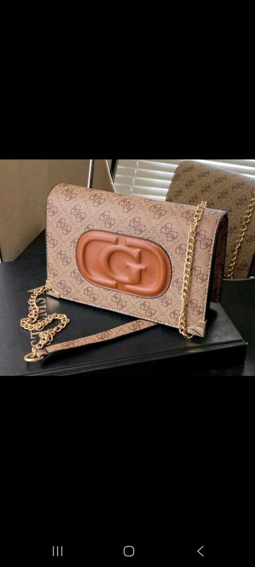 Buy & Sell Forestdale South East London - Photos for Trends Advanced Letter Printed Small Square