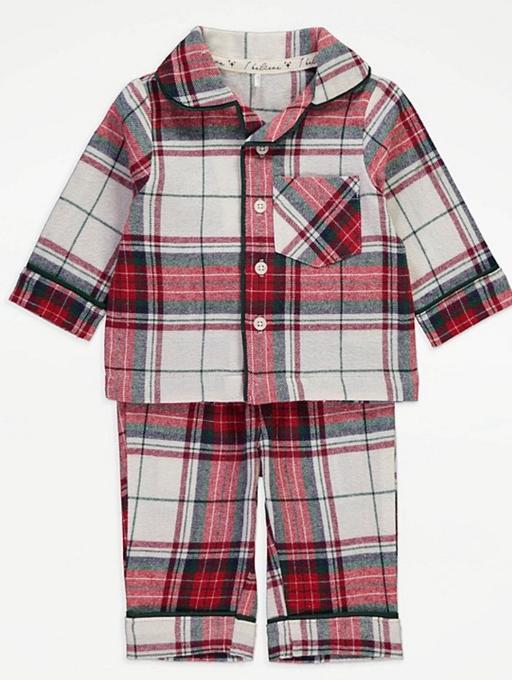 Buy & Sell Oakwood Derby - Photos for Age 10/11 Unisex Brushed Cotton Pyjamas New