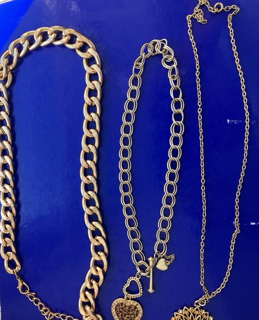 Buy & Sell Yeovil Somerset - Photos for 3xRollled gold necklaces 24” & 17” & 13.5”