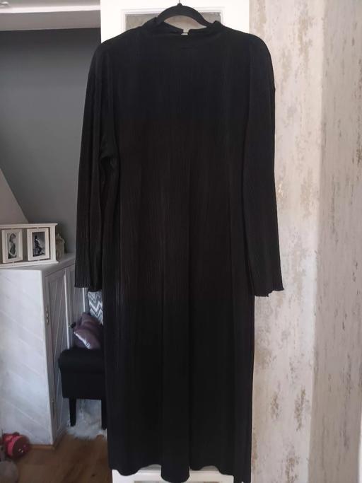Buy & Sell Hornchurch Havering - Photos for plisse high neck dress 18