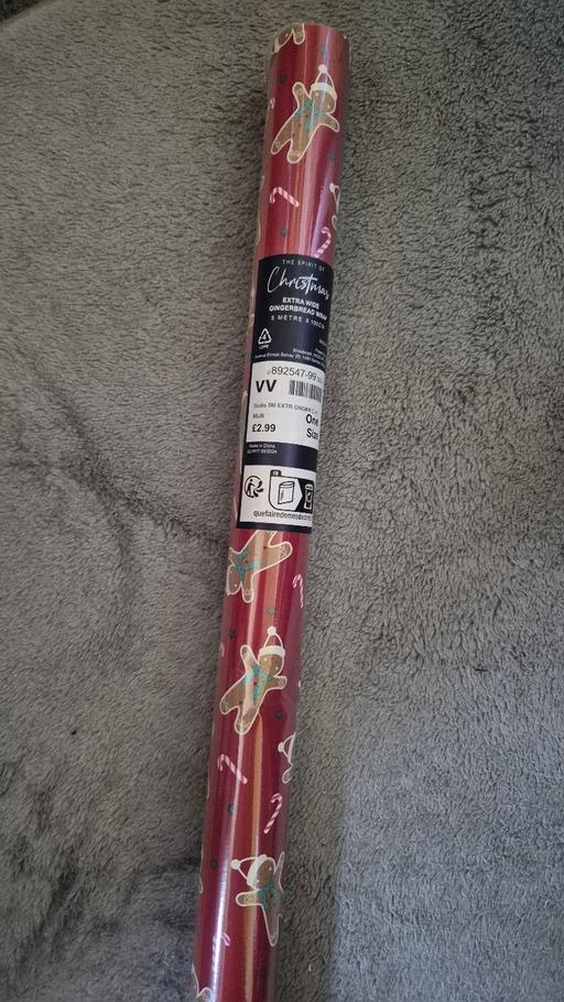 Buy & Sell Crumpsall Manchester - Photos for new Xmas Gingerbread Man 5M Gift Wrap