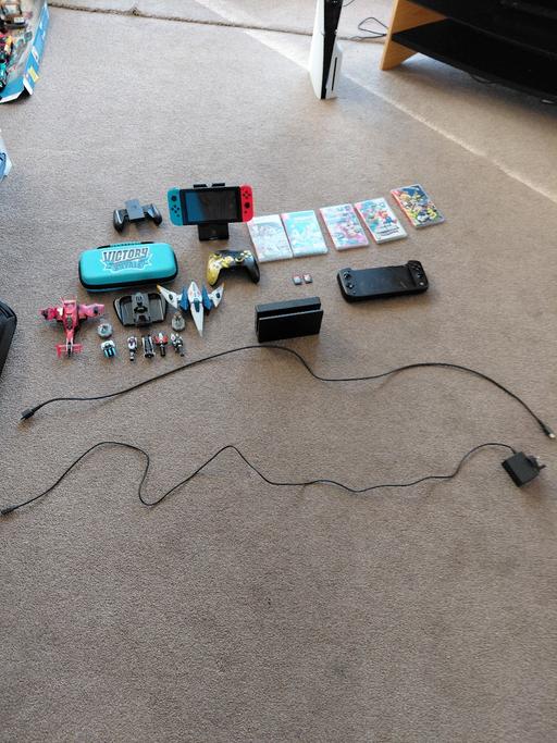 Buy & Sell Widford Chelmsford - Photos for Nintedo switch bundle