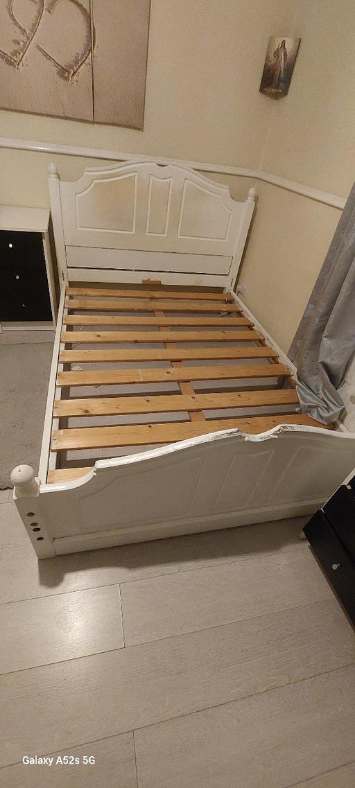 Buy & Sell Barking Barking and Dagenham - Photos for Dounle bed 204cmx146cm