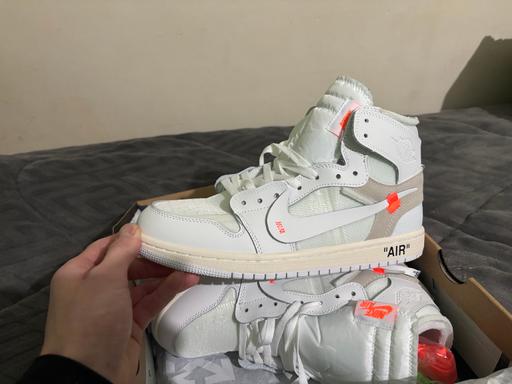 Buy & Sell Cranfield Bedford - Photos for JORDAN AIR 1 off-white