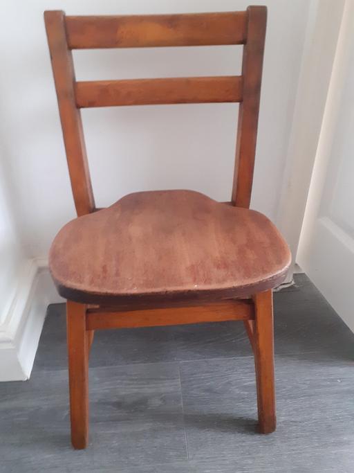 Buy & Sell Leagrave Luton - Photos for Vintage Childs School Chair(LU33BY)