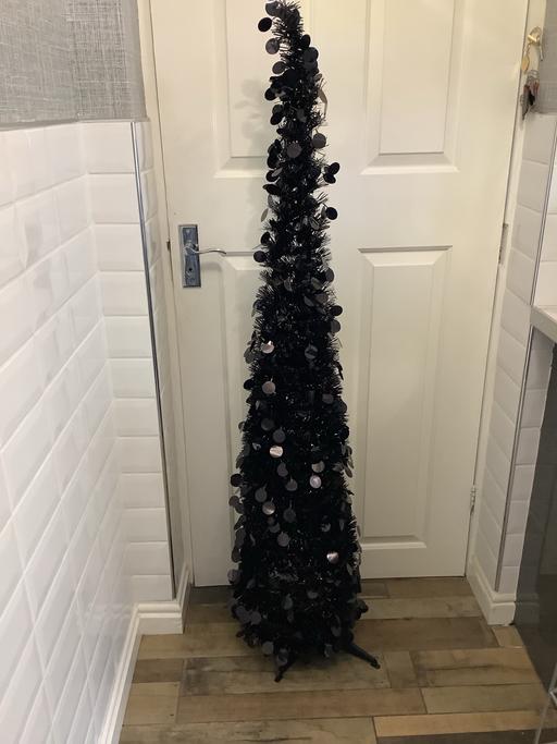 Buy & Sell Woodsetton Dudley - Photos for New - pop up Christmas tree