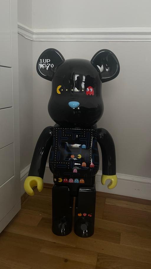 Buy & Sell North Kensington West London - Photos for BEARBRICK PAC-MAN 1000% RRP: £1200 Authentic