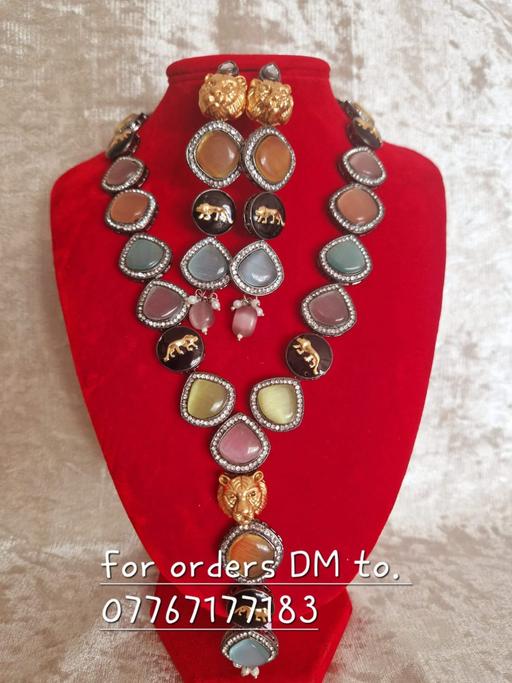 Buy & Sell Langdon Hills Basildon - Photos for long necklace with earrings with stone