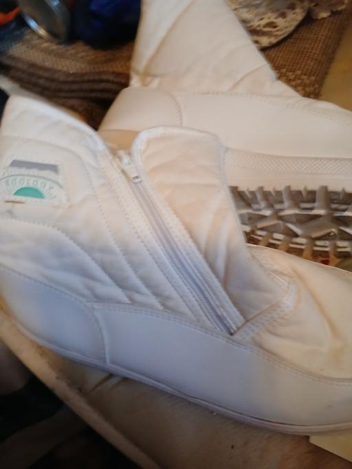 Buy & Sell Netherton Dudley - Photos for boots lady's wore couple times