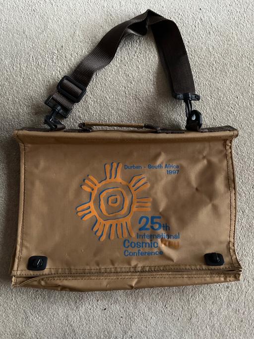 Buy & Sell Marble Arch Central London - Photos for Lightweight Canvas Shoulder Bag