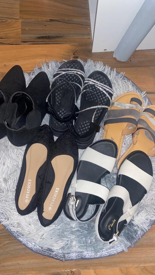 Buy & Sell Stow Heath Wolverhampton - Photos for Bundle size 4 shoes