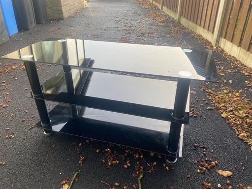 Buy & Sell Forton Wyre - Photos for Glass black TV stand