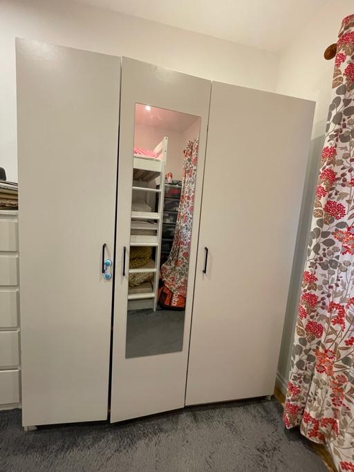 Buy & Sell Thornton Heath Croydon - Photos for Wardrobe from IKEA