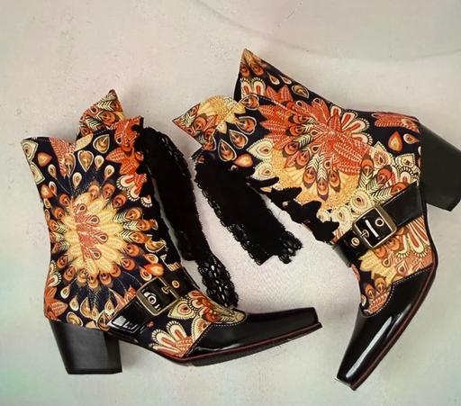 Buy & Sell Denmark Hill South East London - Photos for Women’s Trendy Chunky Heel Boots