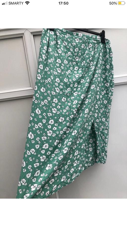 Buy & Sell Cradley Heath Sandwell - Photos for (Size 16) SKIRT