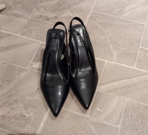 Buy & Sell Banbury Cherwell - Photos for Black Slingbacks.