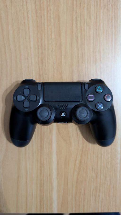 Buy & Sell Wembley Brent - Photos for Playstation 4 Controller
