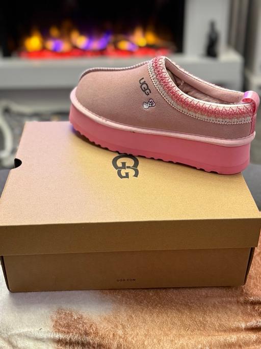 Buy & Sell Ferrybridge Wakefield - Photos for UGG Tazz love ‘25 slippers - size 6/7