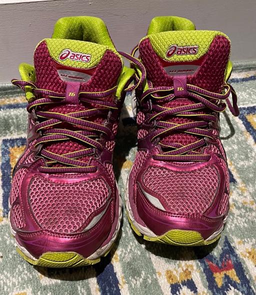 Buy & Sell Highams Park East London - Photos for Ladies ASICS Trainers (size 7)