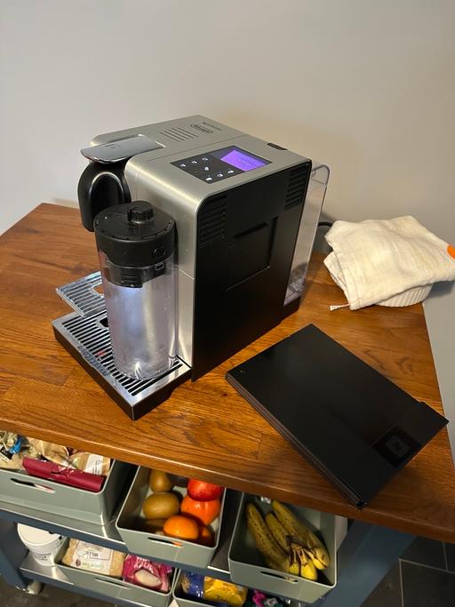 Buy & Sell Grove Park South East London - Photos for Delonghi Nespresso One Touch coffee machine