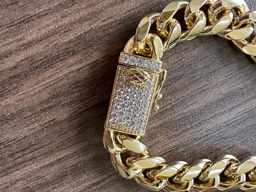 Buy & Sell Donnington Wood Telford and Wrekin - Photos for 9ct gold filled 10mm 24 inch curb necklace