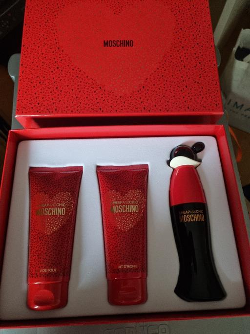 Buy & Sell Grangemouth Falkirk - Photos for perfume